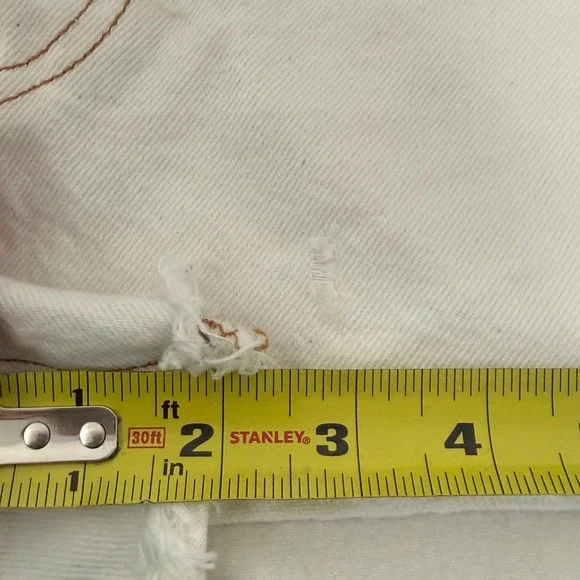 Levis 501 Original Shorts Womens 24 White NWT High Rise Cutoffs Boho Festival - Picture 10 of 13